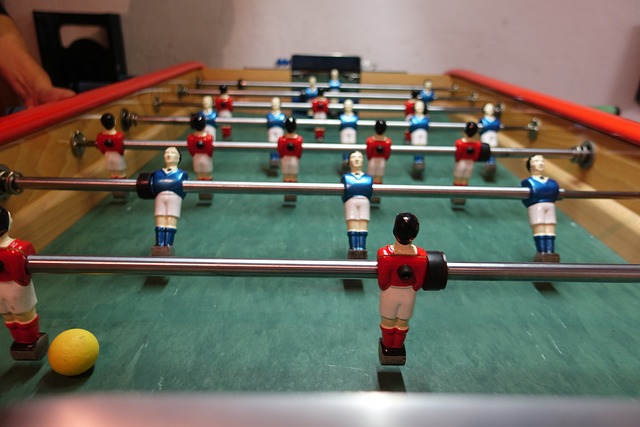 他通过将进 他通过将进